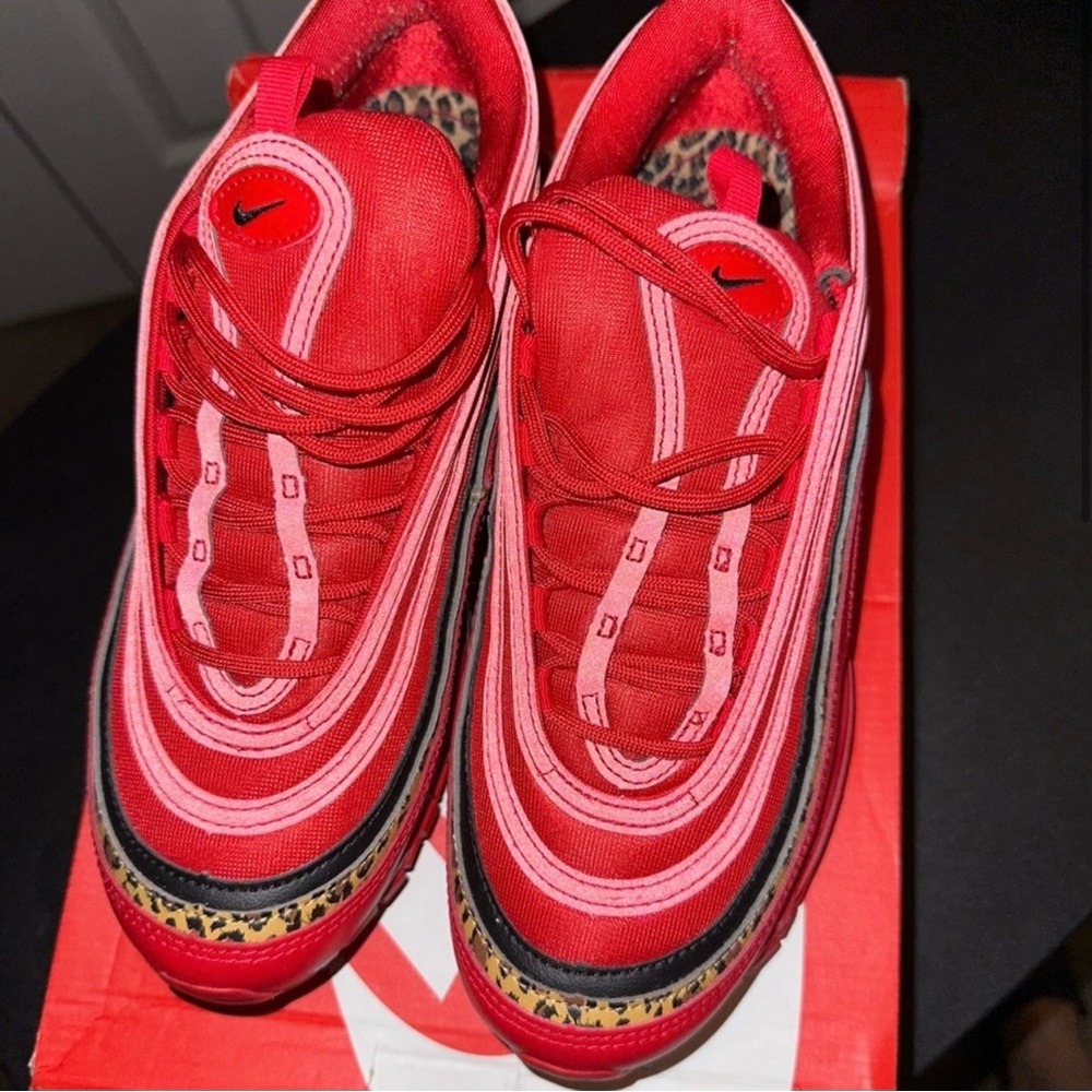 Airmax 97’s size 9, very good condition!